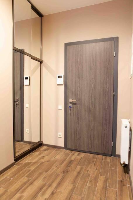 Gg Home - Cozy 1 Bedroom Apartment On Kazbegi Avenue 15 Tbilisi Luaran gambar