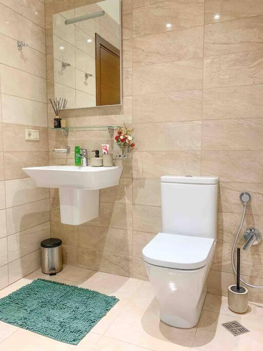 Gg Home - Cozy 1 Bedroom Apartment On Kazbegi Avenue 15 Tbilisi Luaran gambar