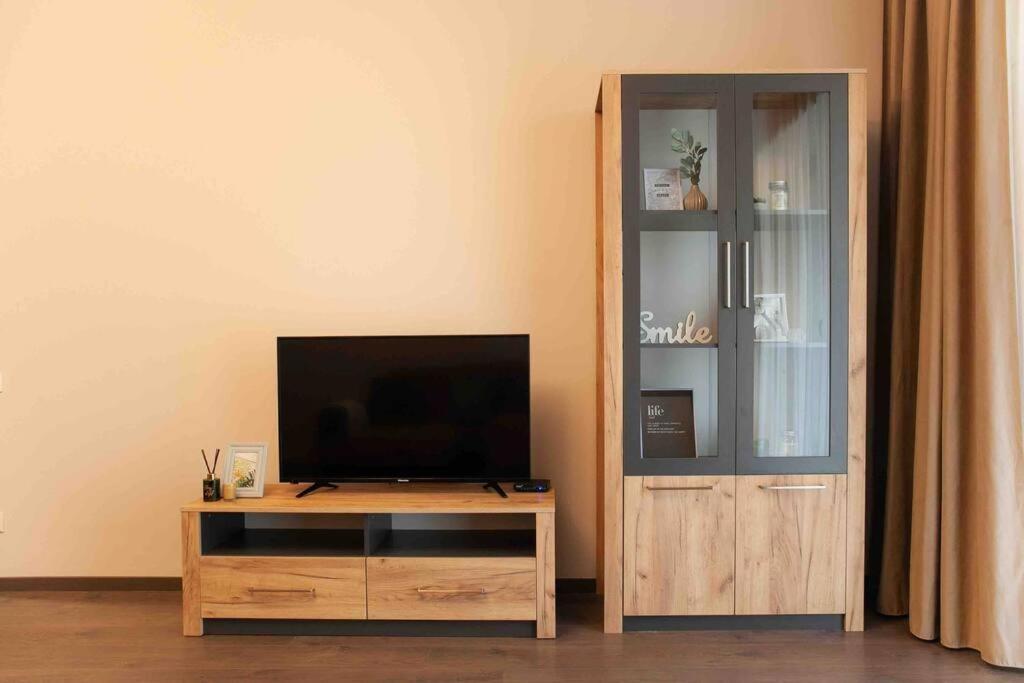 Gg Home - Cozy 1 Bedroom Apartment On Kazbegi Avenue 15 Tbilisi Luaran gambar