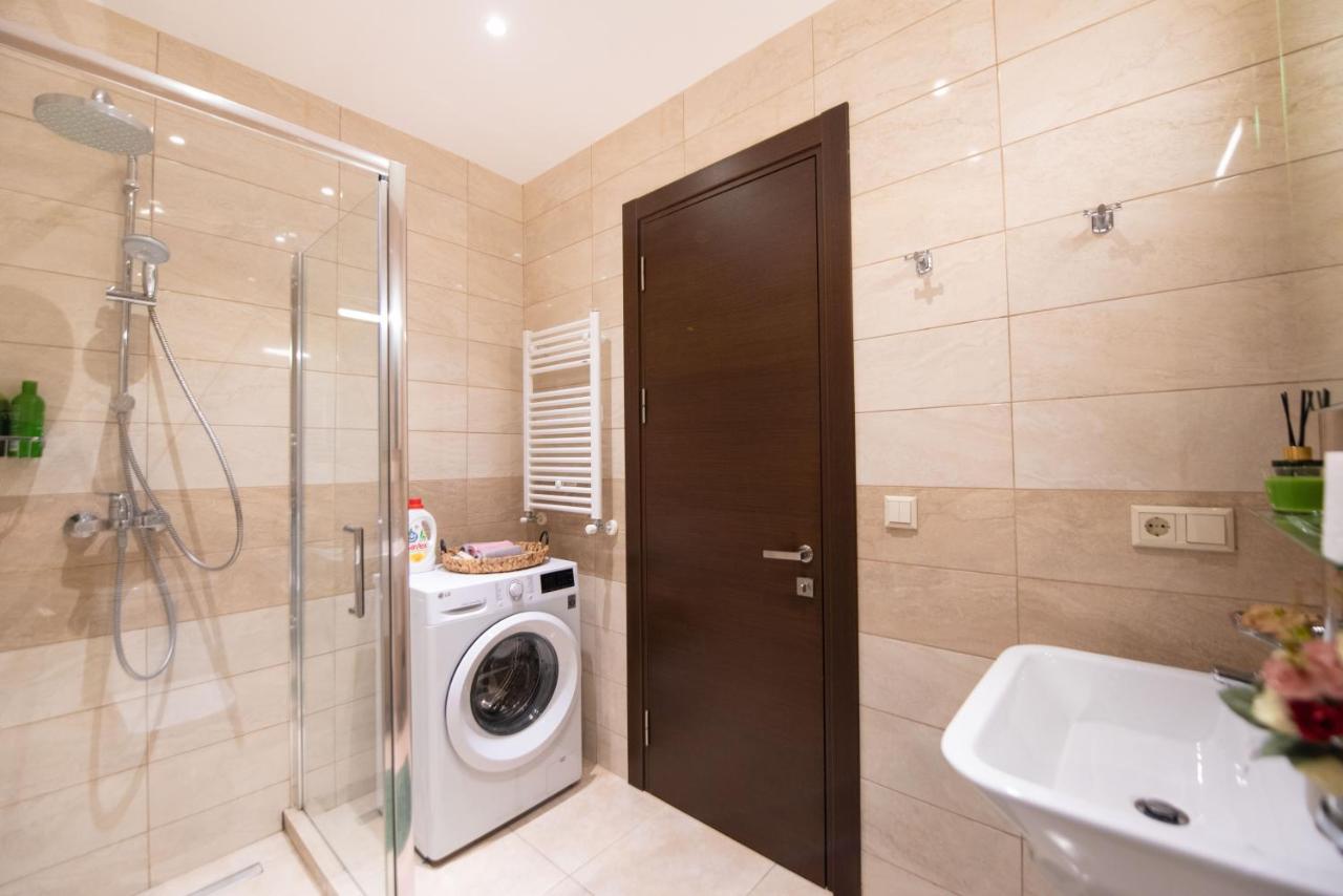 Gg Home - Cozy 1 Bedroom Apartment On Kazbegi Avenue 15 Tbilisi Luaran gambar