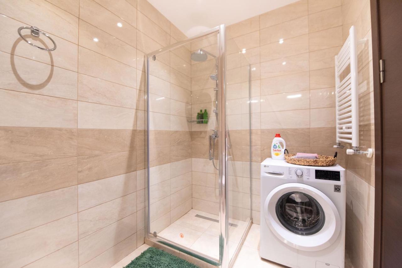 Gg Home - Cozy 1 Bedroom Apartment On Kazbegi Avenue 15 Tbilisi Luaran gambar