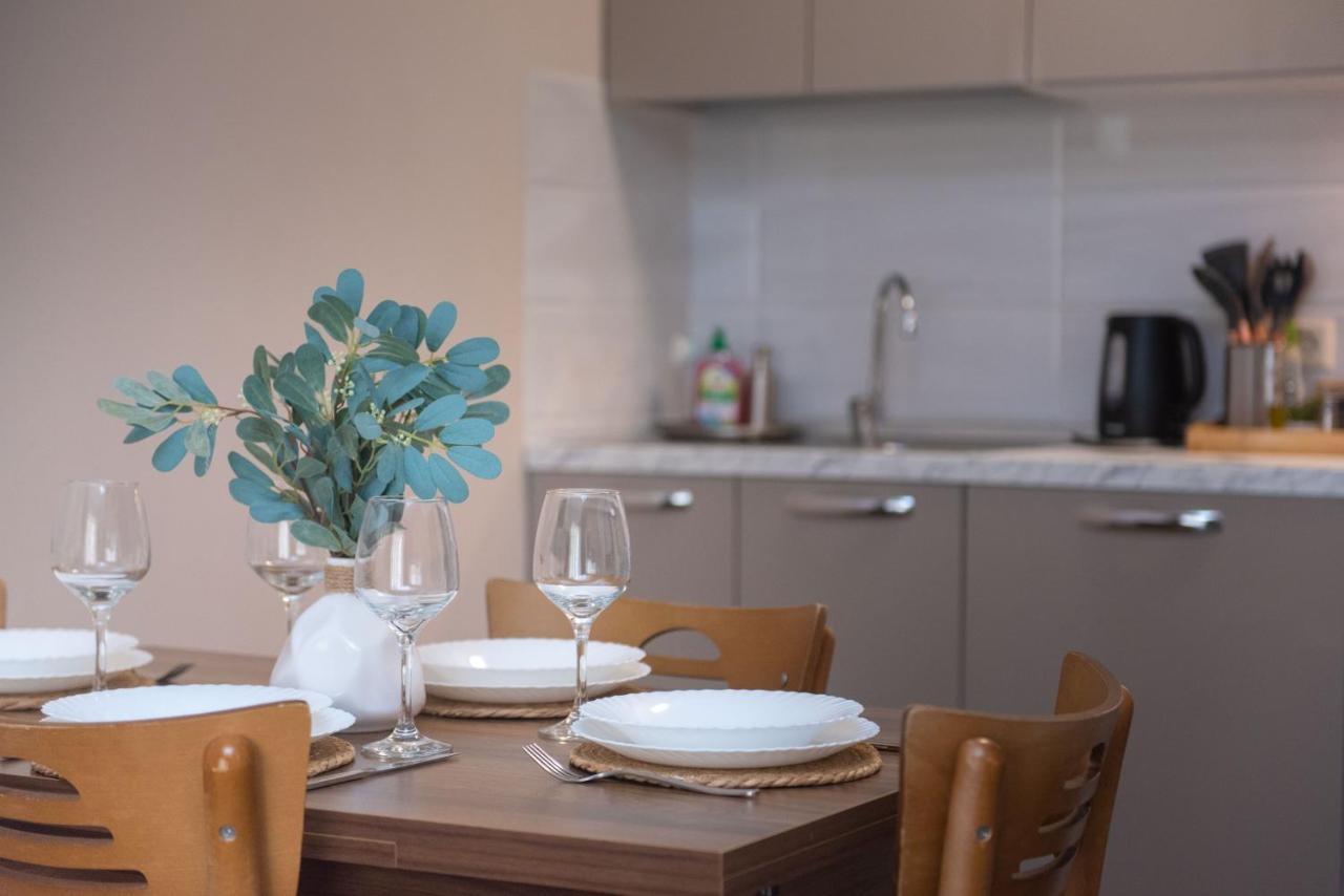 Gg Home - Cozy 1 Bedroom Apartment On Kazbegi Avenue 15 Tbilisi Luaran gambar